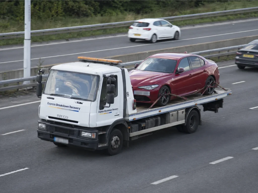 Alfa Romeo Giulia MOT Transport High Hycombe Buckinghamshire