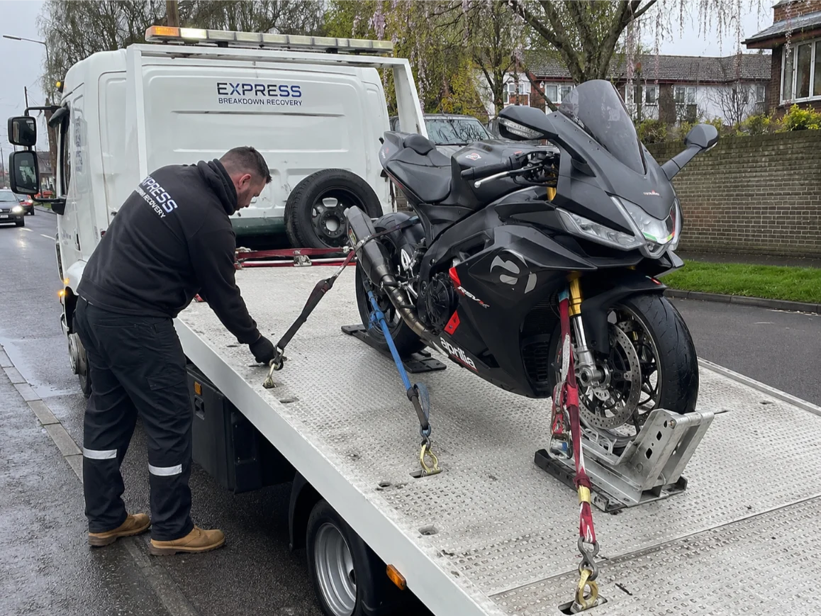Aprilia RSV4 Motorcycle Recovery Uxbridge West London