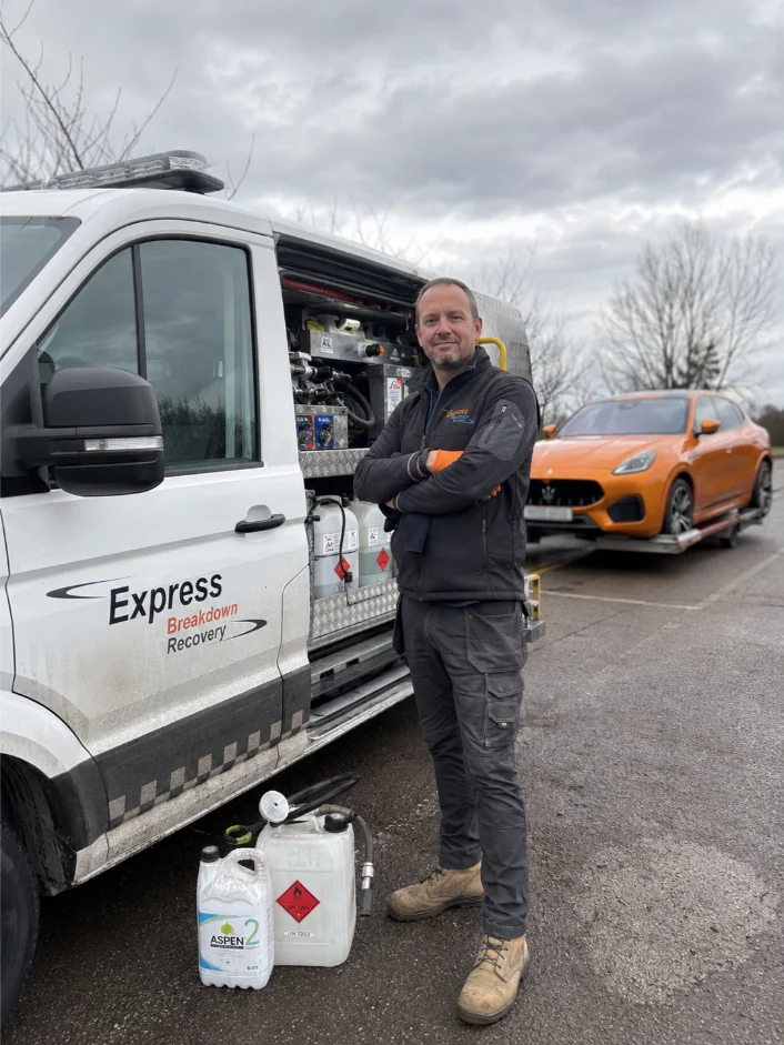 Fuel Delivery Specialist Technician Express Breakdown Recovery