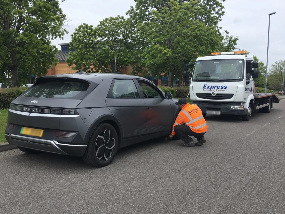 Hyundai Ioniq 5 EV Recovery Slough Berkshrie