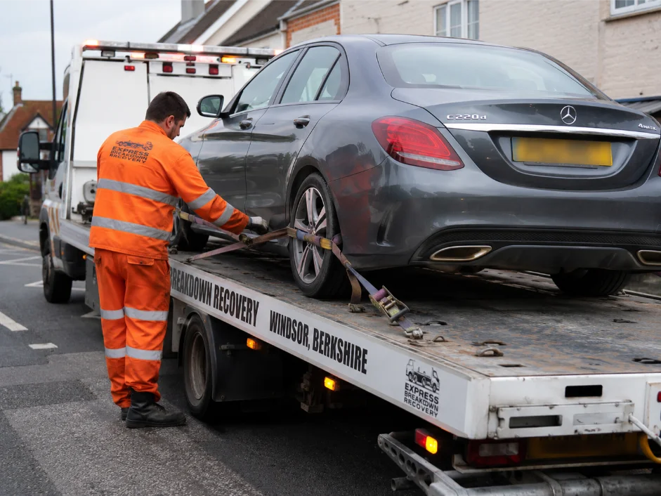 Mercedes C220 Car recovery Windsor Berkshire