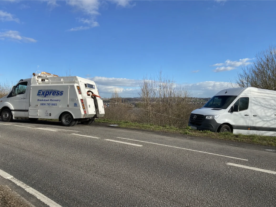 Mercedes Sprinter Winch Recovery High Wycombe