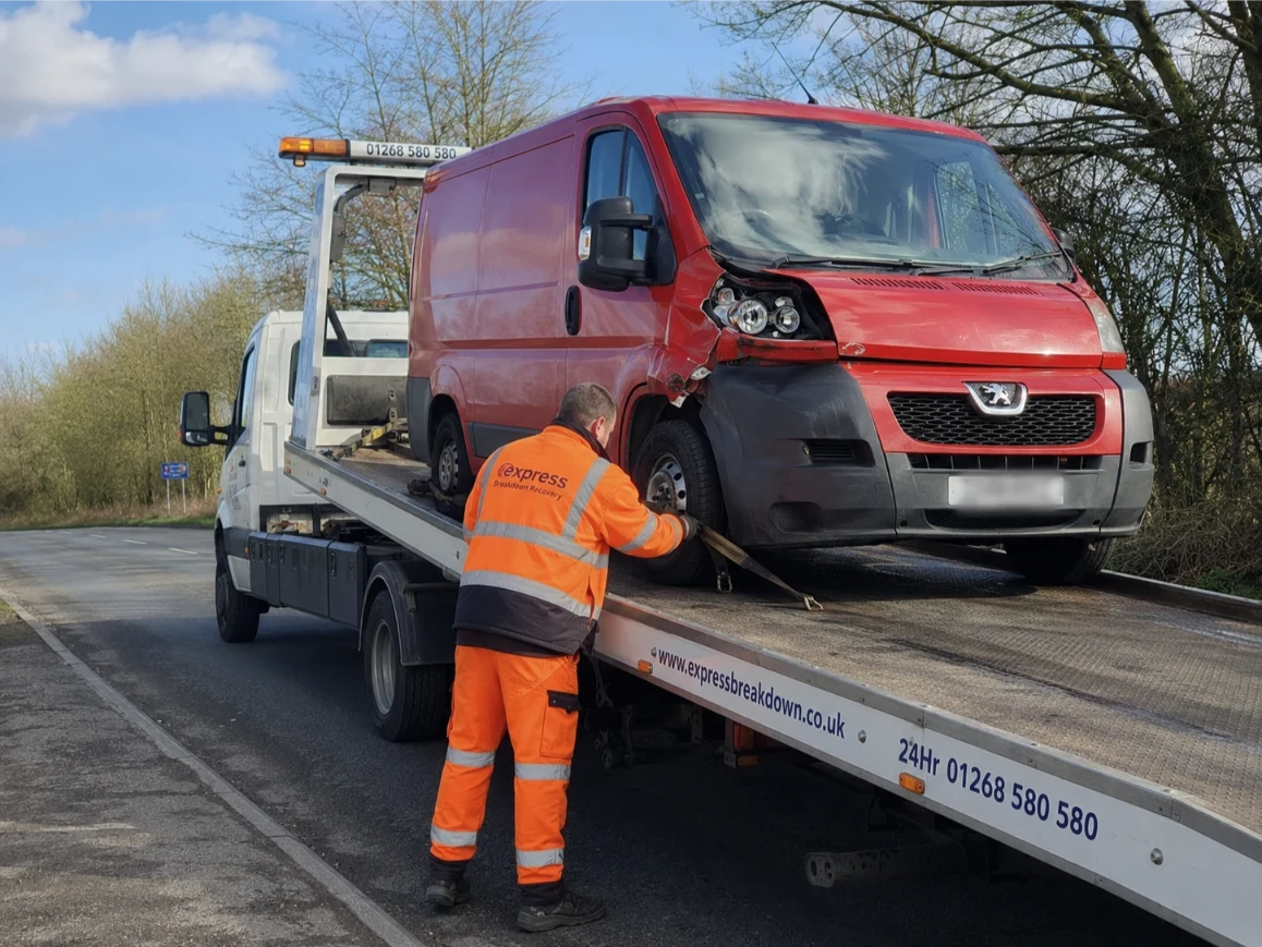 Peugeot Boxer Accident Van Recovery Maidenhead
