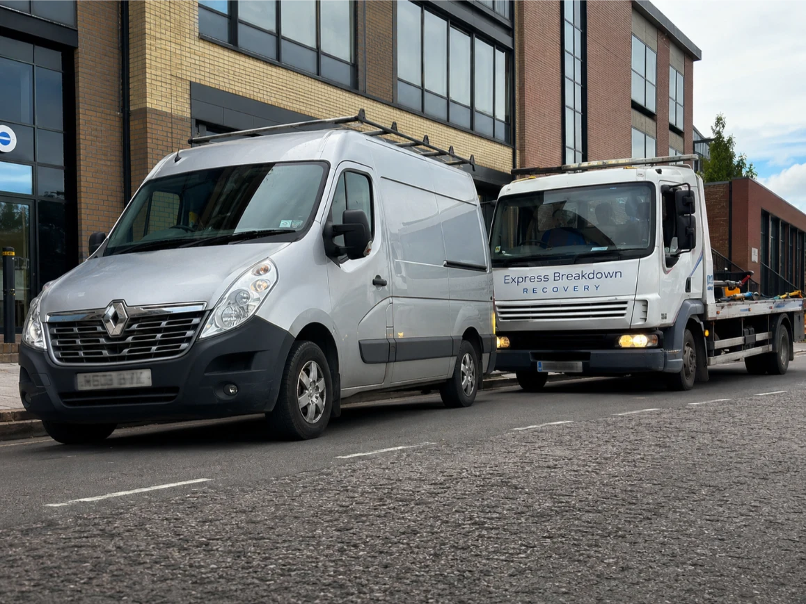 Renault Master Commercial Breakdown Recovery Uxbridge West London