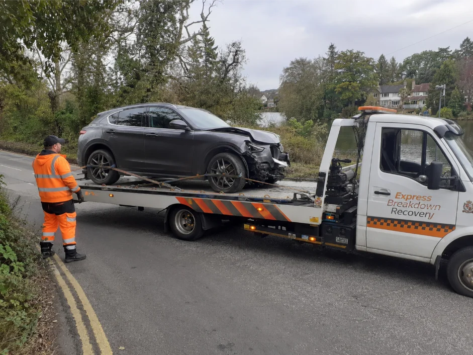 Alfa Romeo Stelvio Accident Recovery Taplow