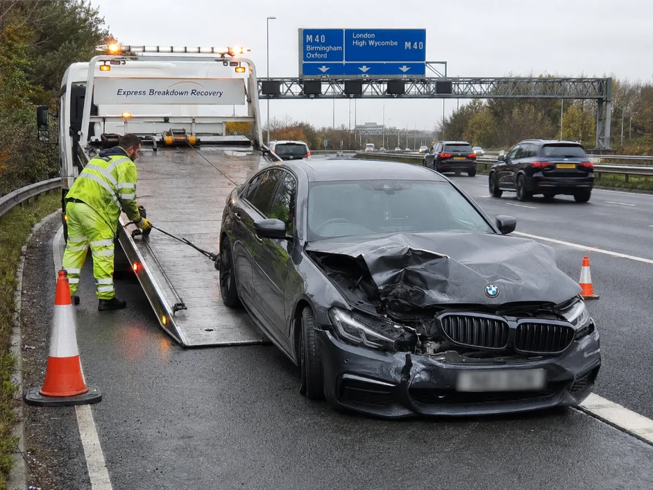 bmw 5 series accident recovery m40 motorway