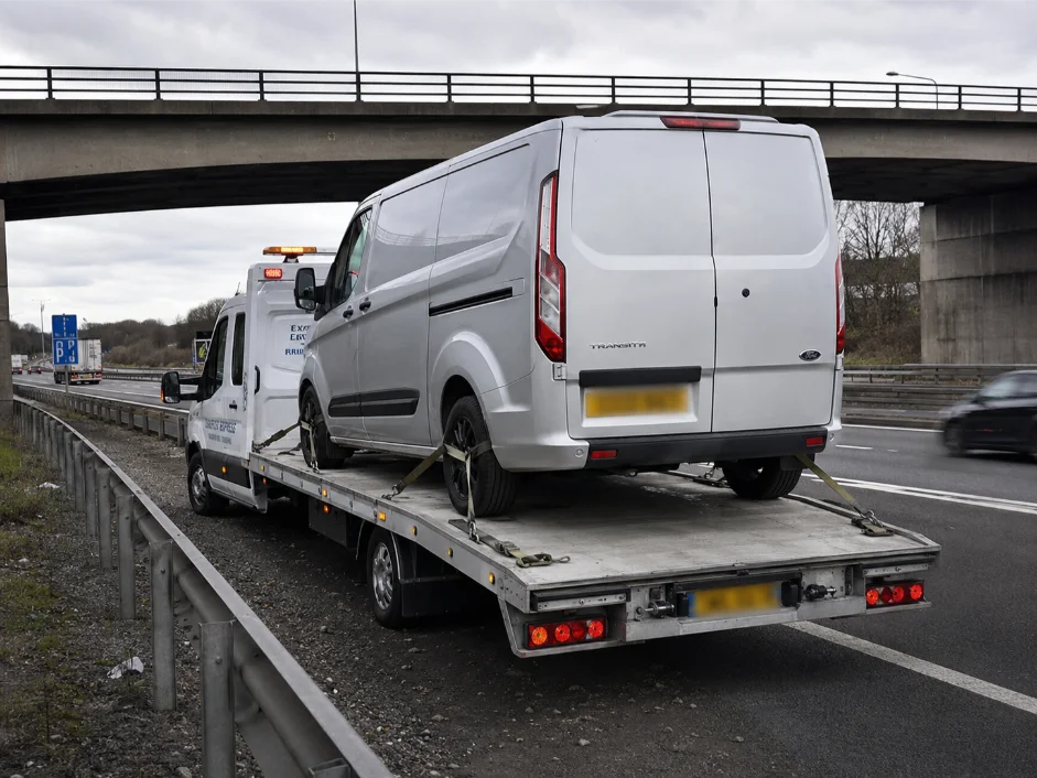 ford transit custom van recovery m1 motorway