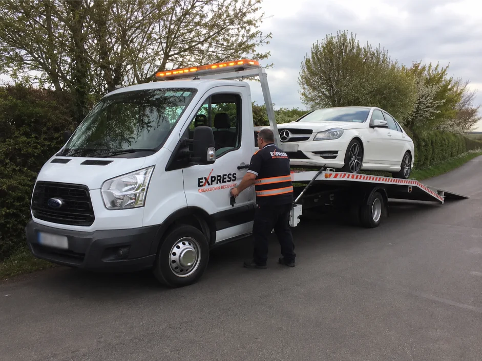 mercedes c class vehicle recovery buckinghamshire