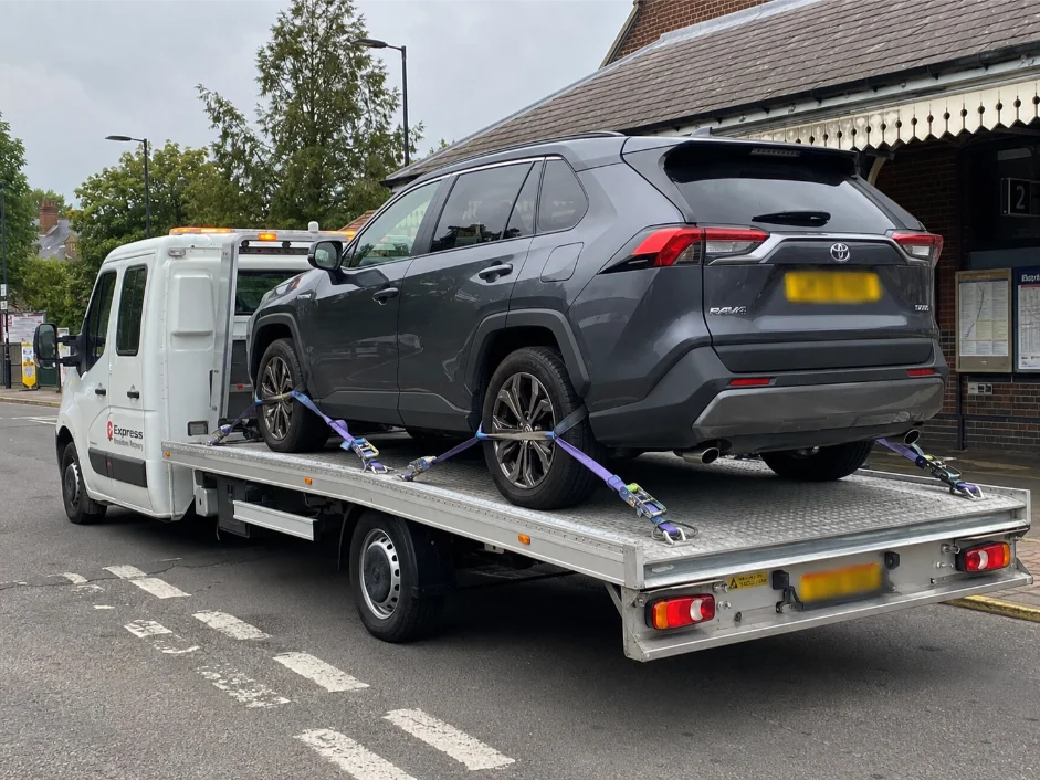 Toyota Rav4 Vehicle Transport Beaconsfield Railway Station