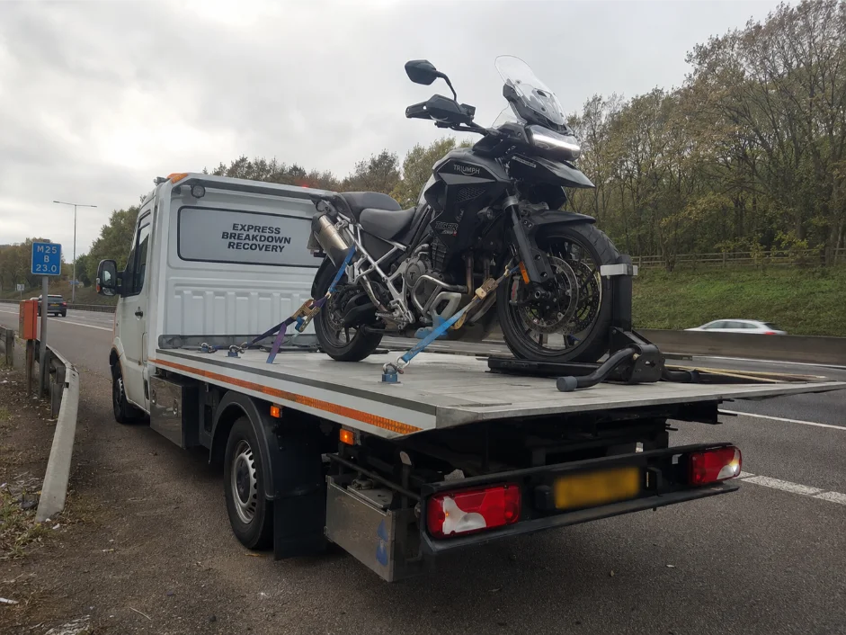 triumph tiger 1200 motorbike recovery m25 motorway