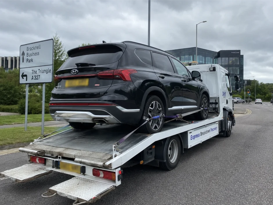 Hyundai Santa FE Vehicle Transport Bracknell