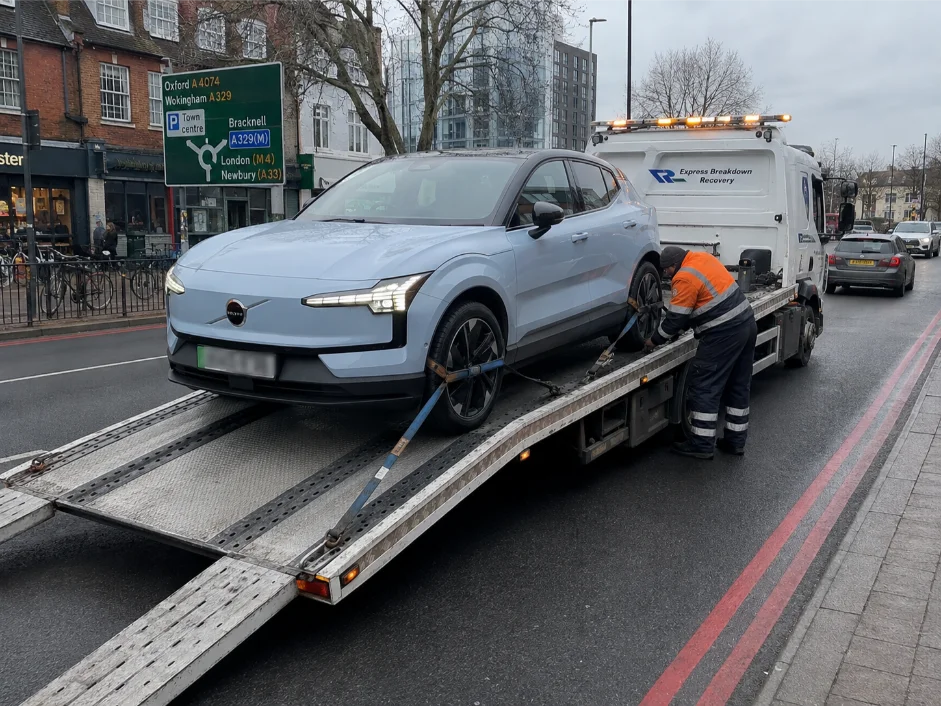 Volvo EX30 Electric Vehicle Recovery Reading