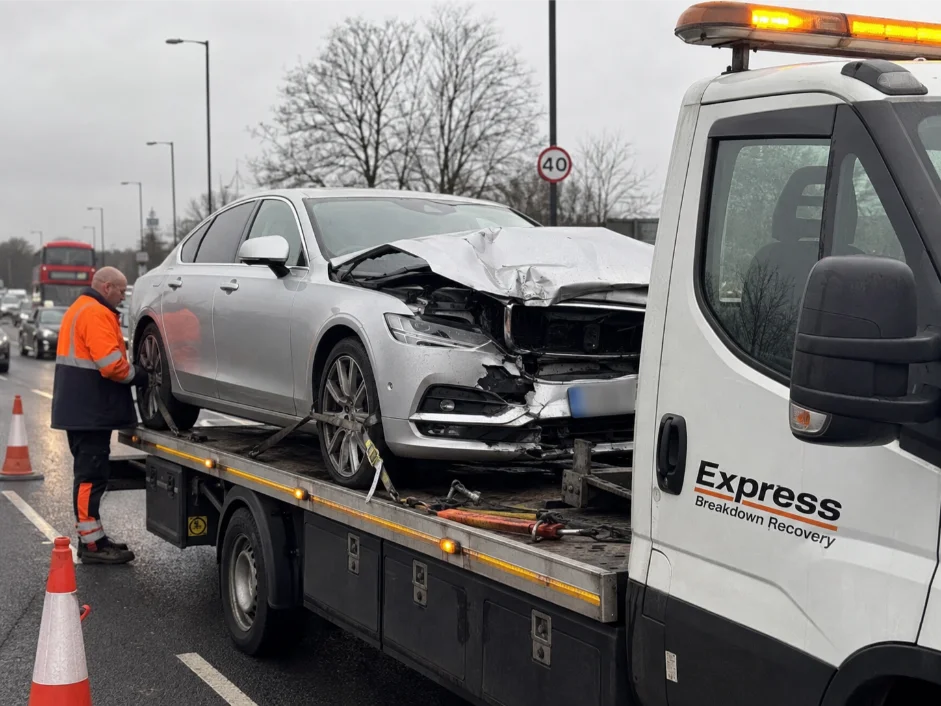 Volvo S90 Accident Recovery Hayes