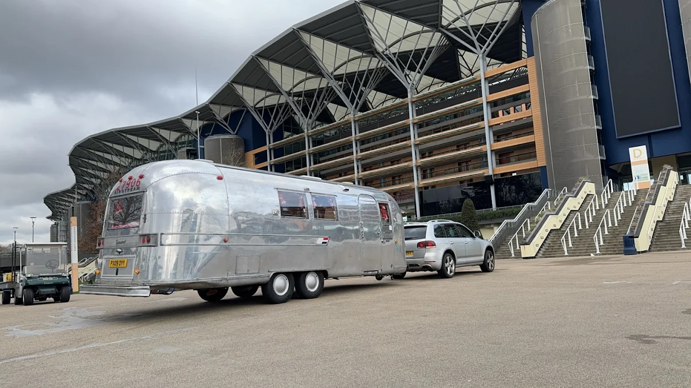 airstream-caravan-recovery