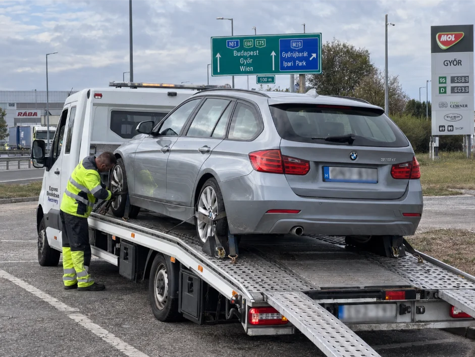BMW-3-serices-transport Gyor, Hungary to UK