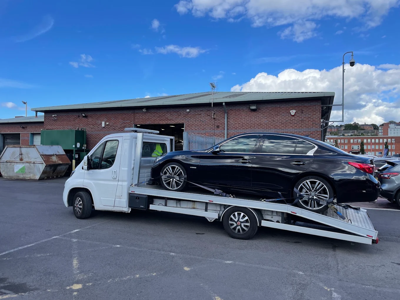 infiniti-q50-luxury-car-recovery-slough