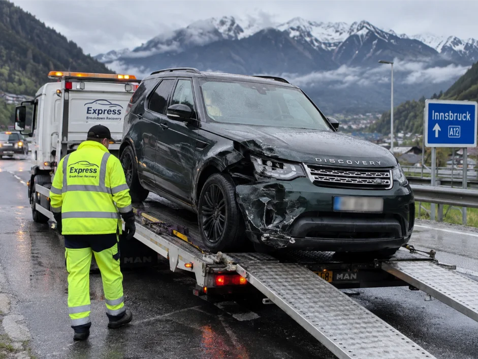 Land Rover Discovery accident recovery from Innsbruck, Austria to UK