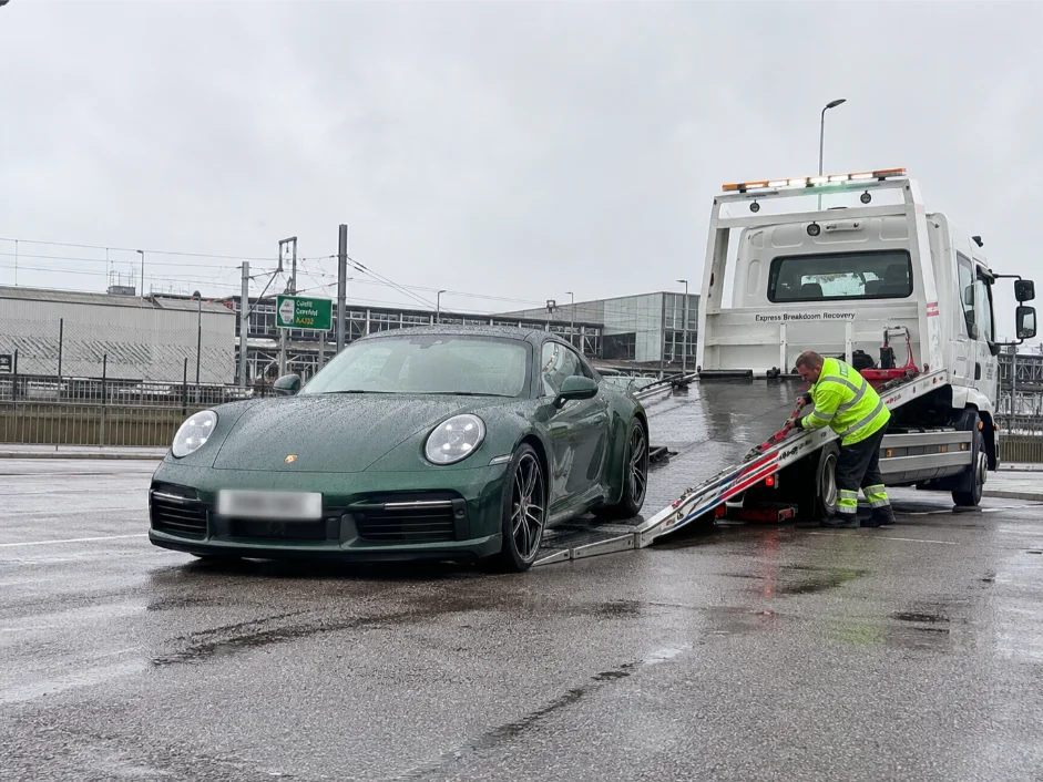 Porsche 911 green luxury car transport from Cardiff to London