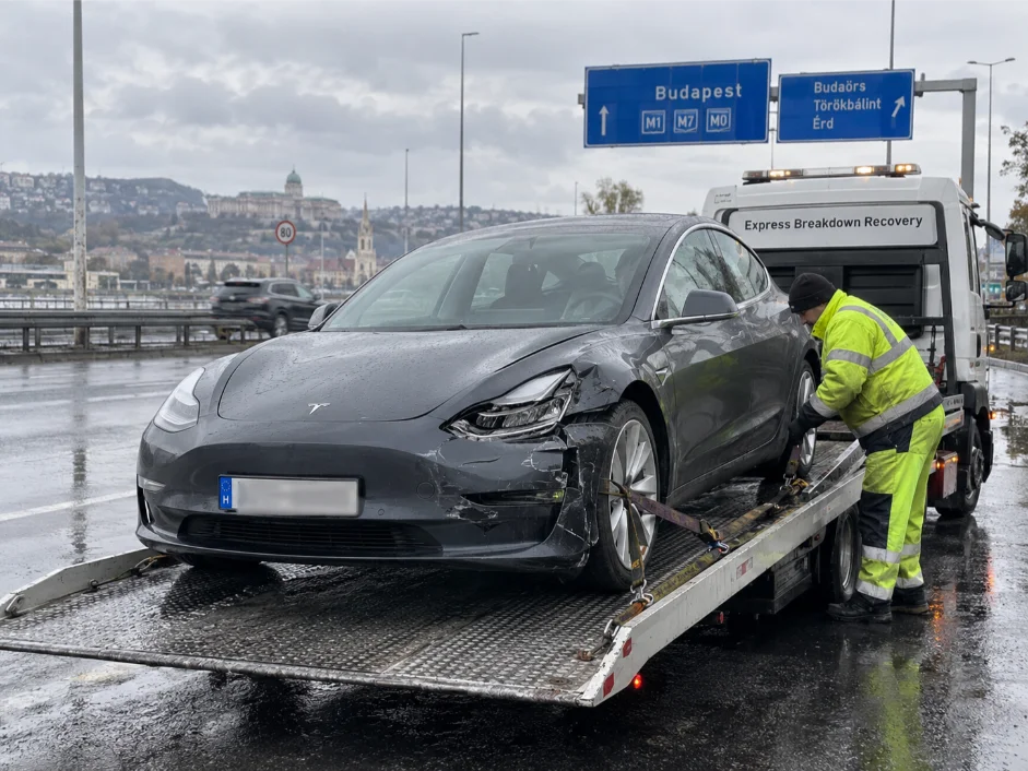 Tesla Model 3 Accident Recovery from Budapest, Hungay to UK