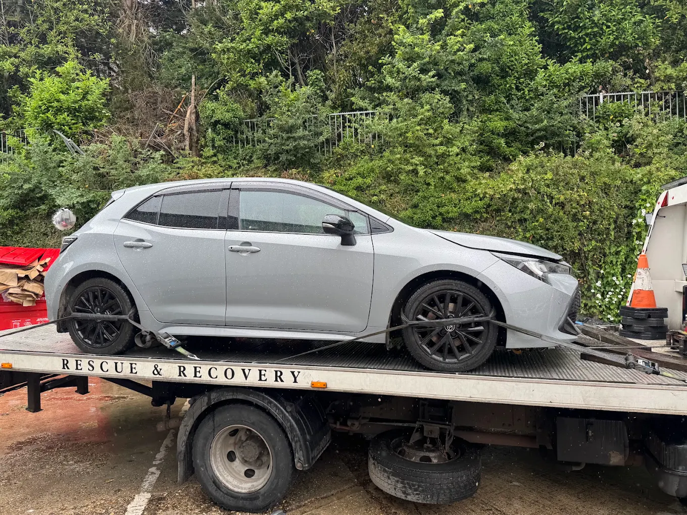 toyota-corolla-car-recovery-wokingham
