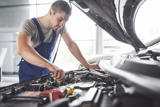 mechanic doing jump start